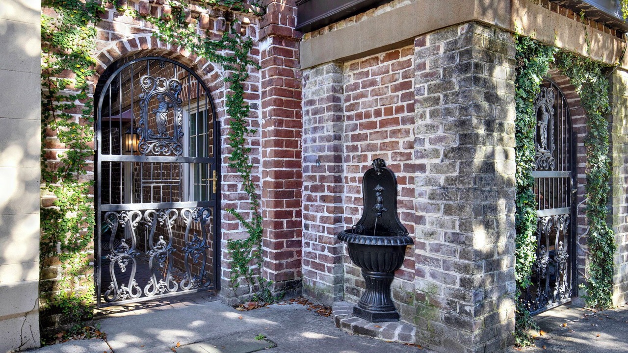 Photo of Outdoor in Historic Downtown Savannah