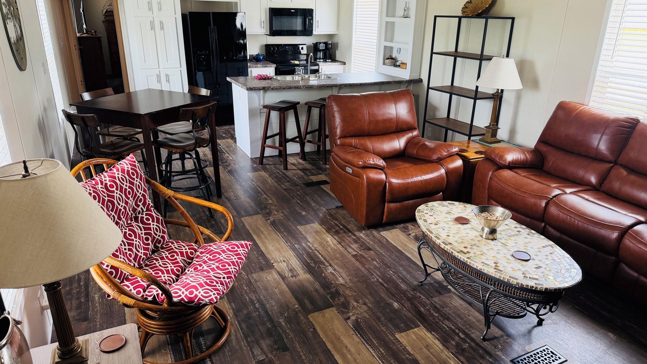 Photo of Livingroom in Elberta