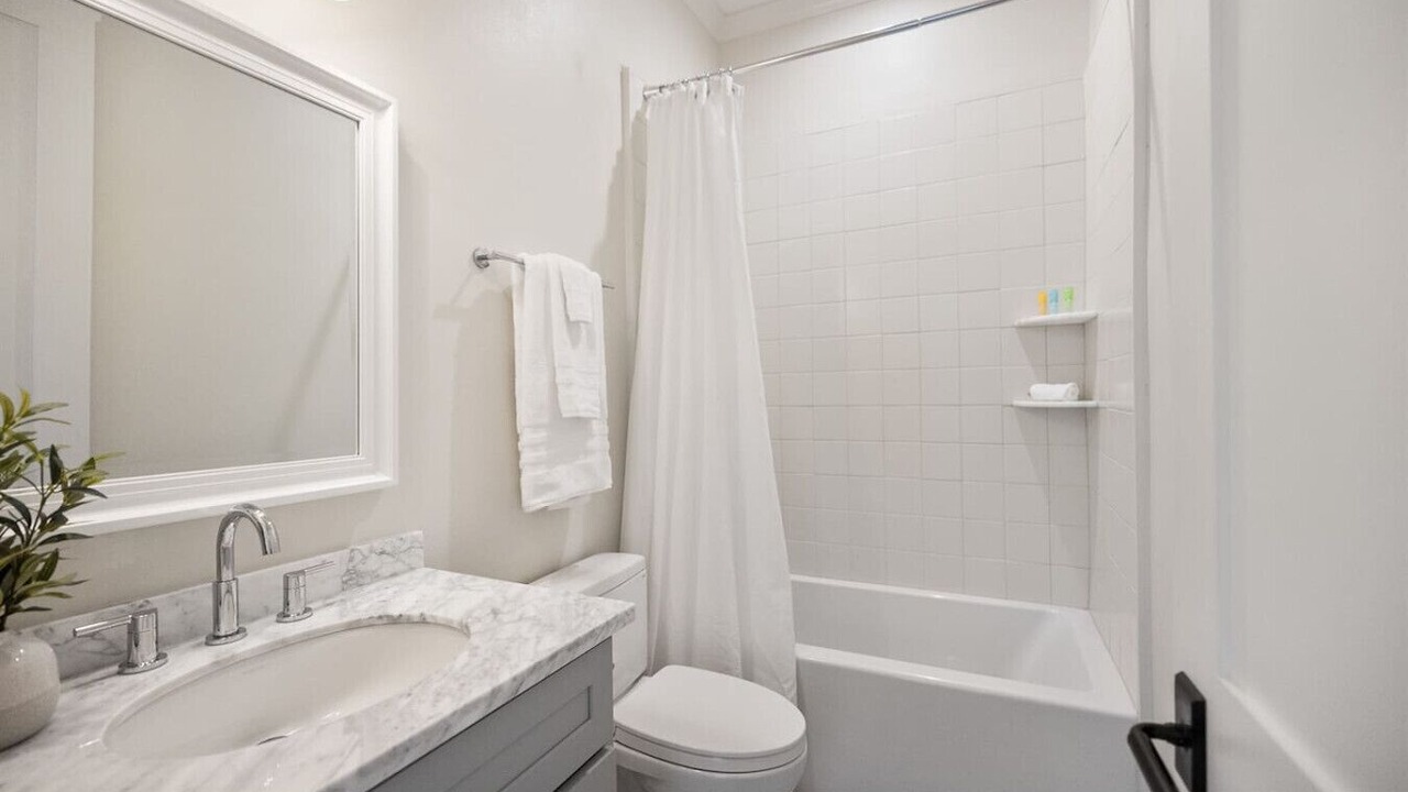 Photo of Bathroom in Pass Christian