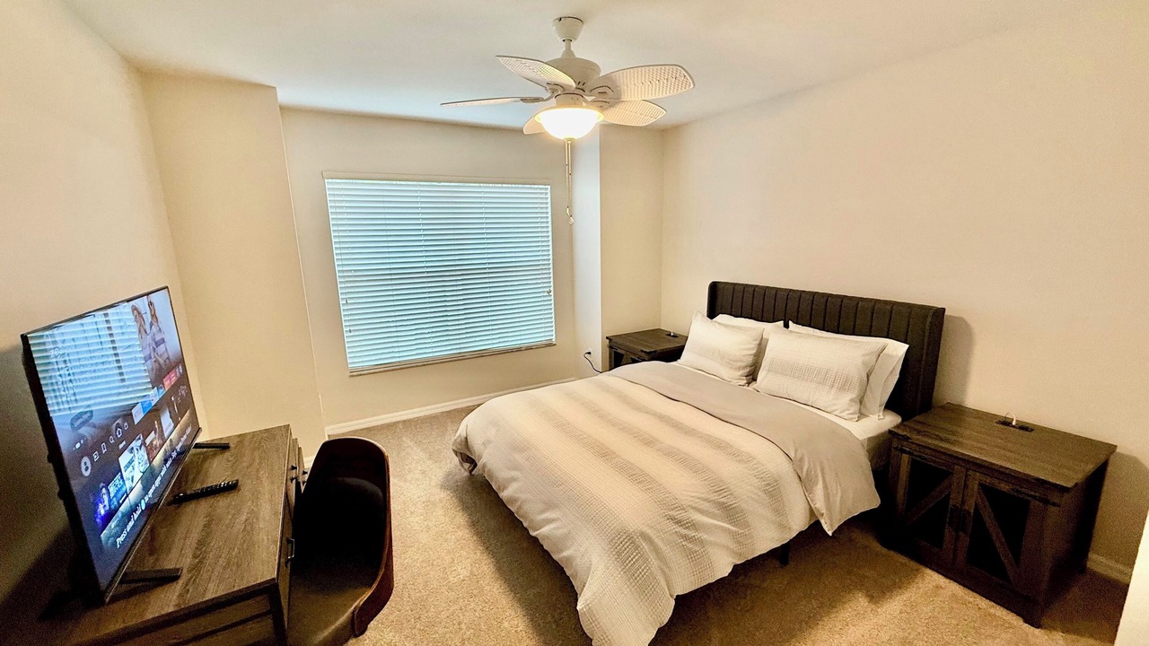 Photo of Bedroom in Tuscan Ridge