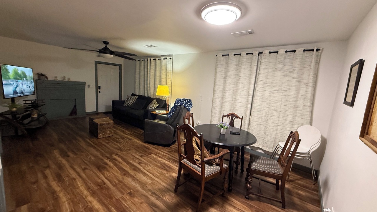 Photo of Livingroom in Troy