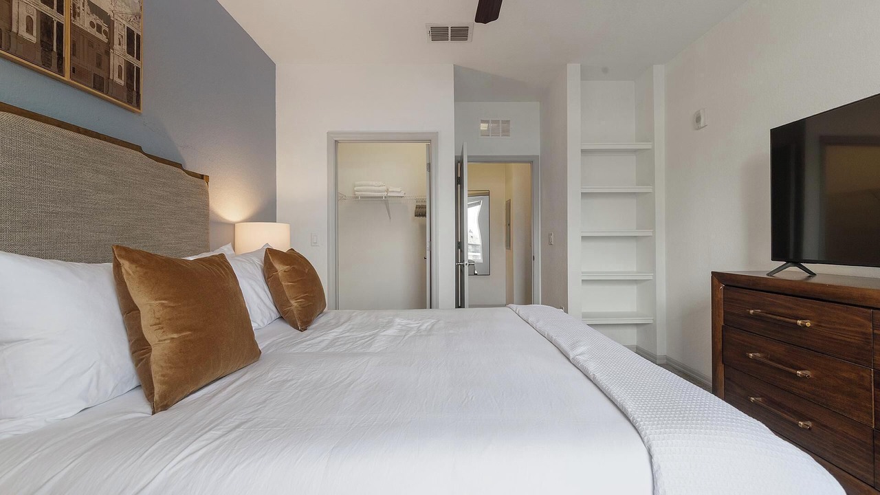 Photo of Bedroom in Fairvilla