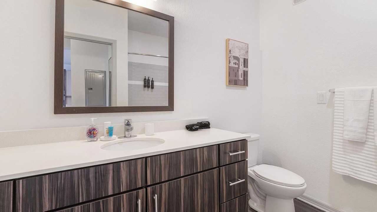 Photo of Bathroom in Fairvilla