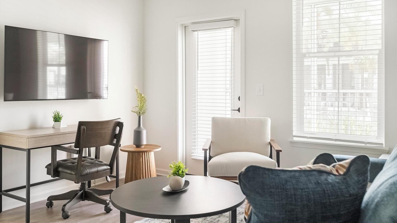 Photo of Livingroom in Ono Island