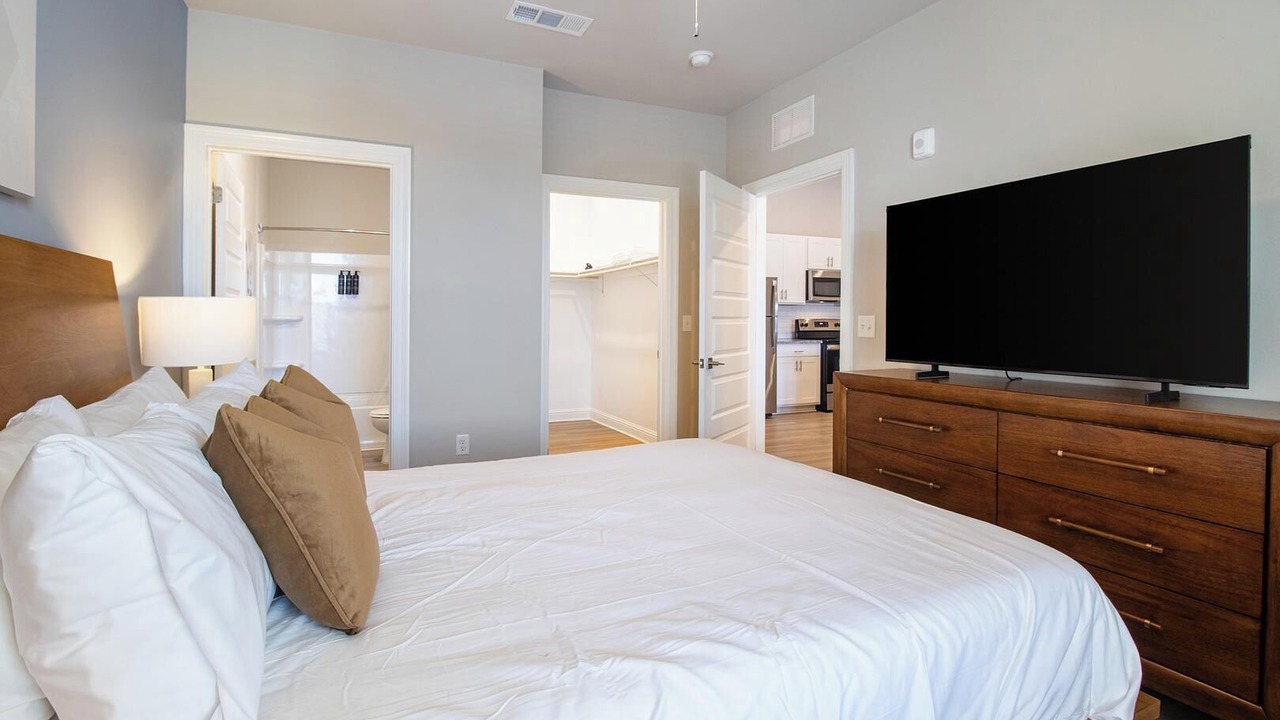 Photo of Bedroom in Crestview