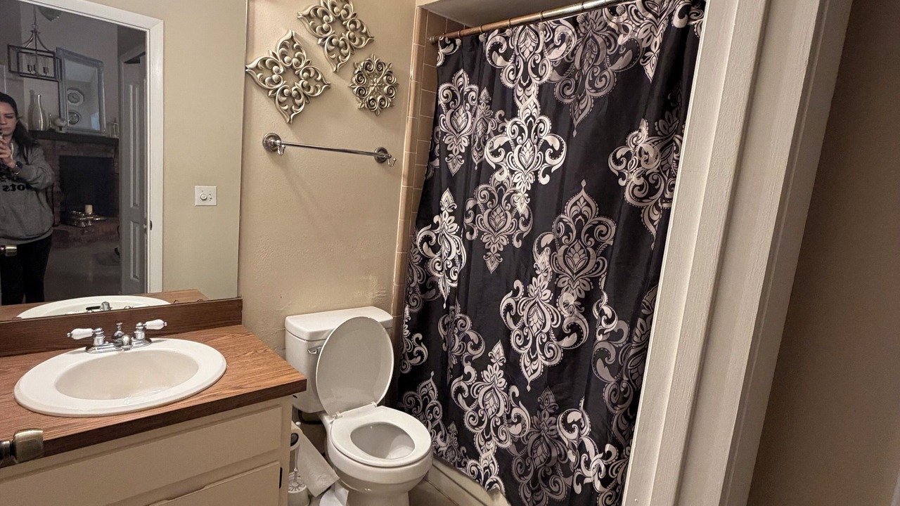 Photo of Bathroom in Alafaya Woods