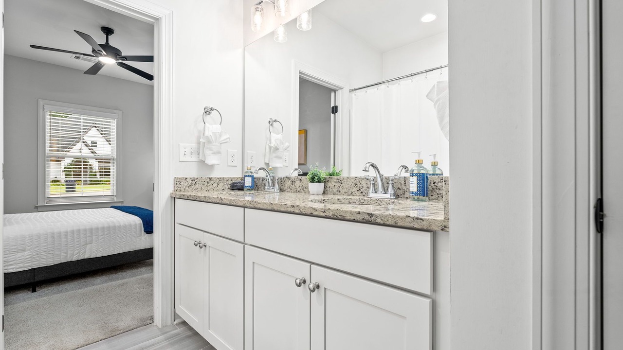 Photo of Bathroom in Auburn