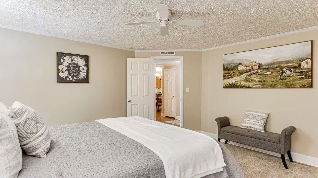 Photo of Bedroom in Milton