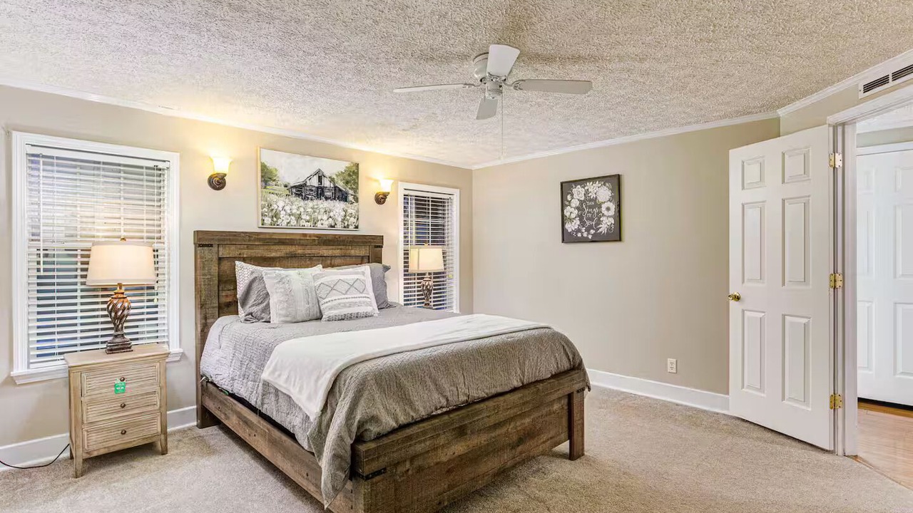 Photo of Bedroom in Milton