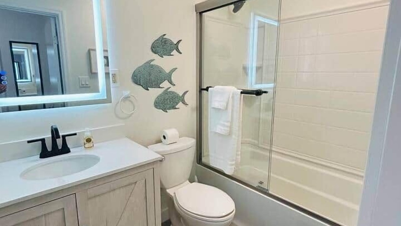 Photo of Bathroom in Avondale