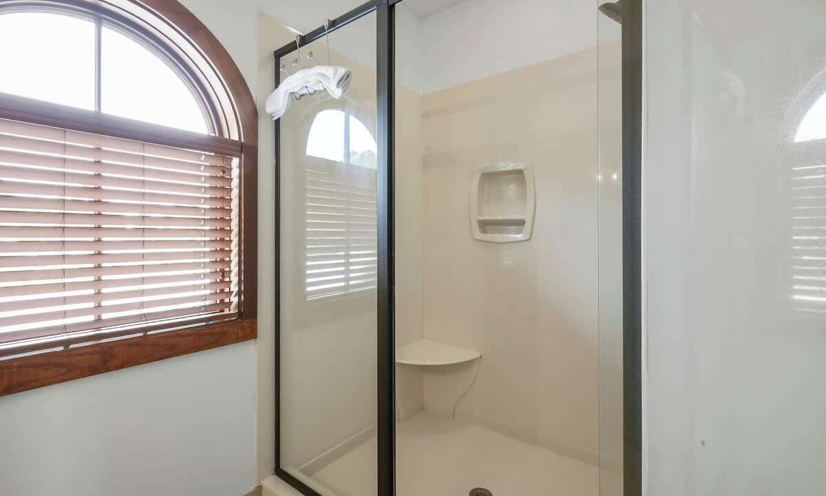 Photo of Bathroom in Lake Oconee