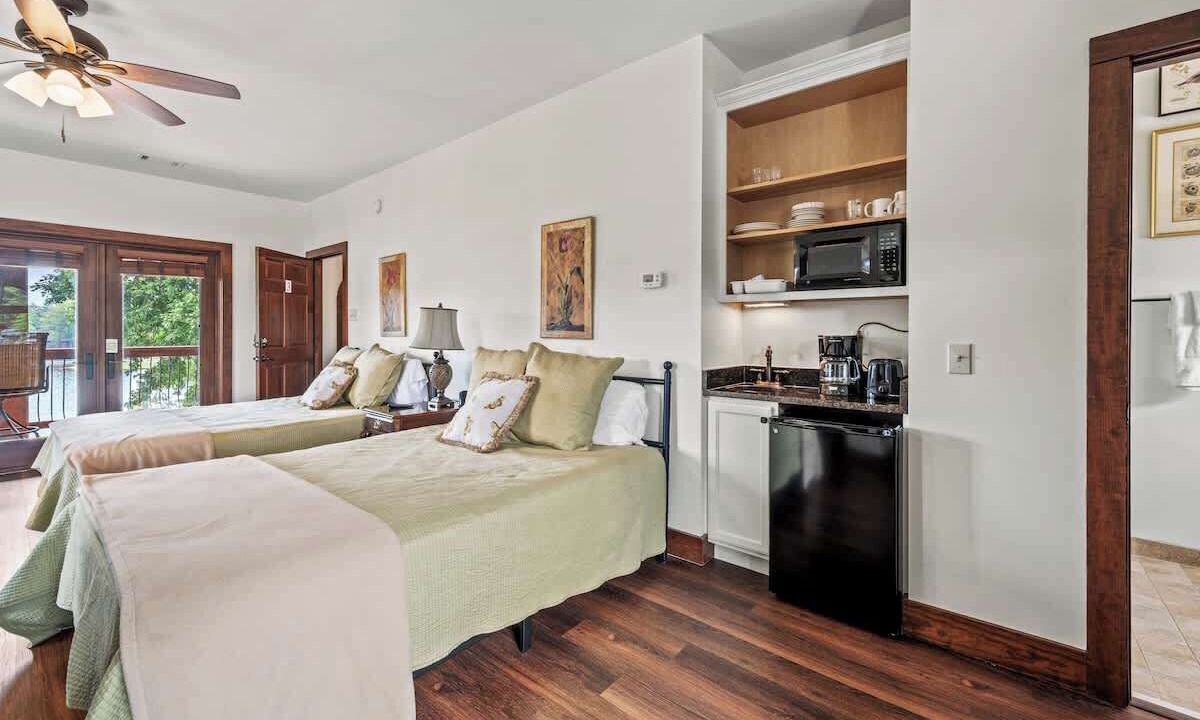 Photo of Bedroom in Lake Oconee