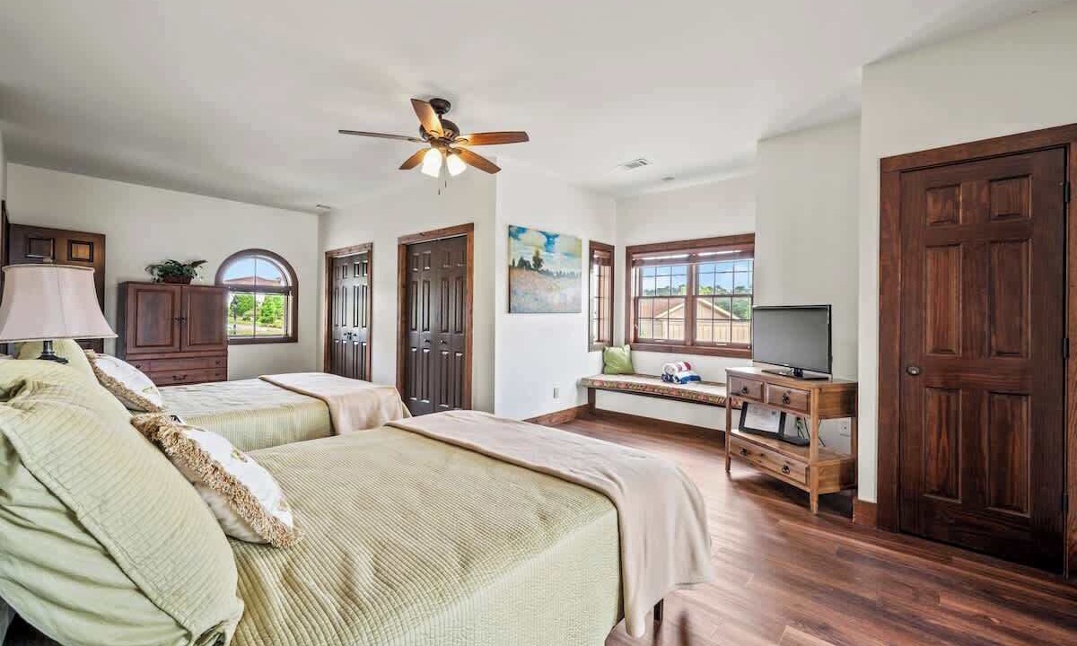 Photo of Bedroom in Lake Oconee