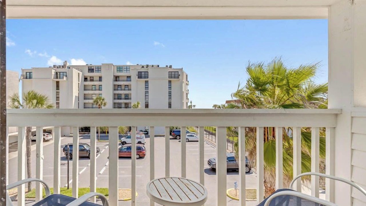 Photo of Patio Balcony in Jacksonville Beach
