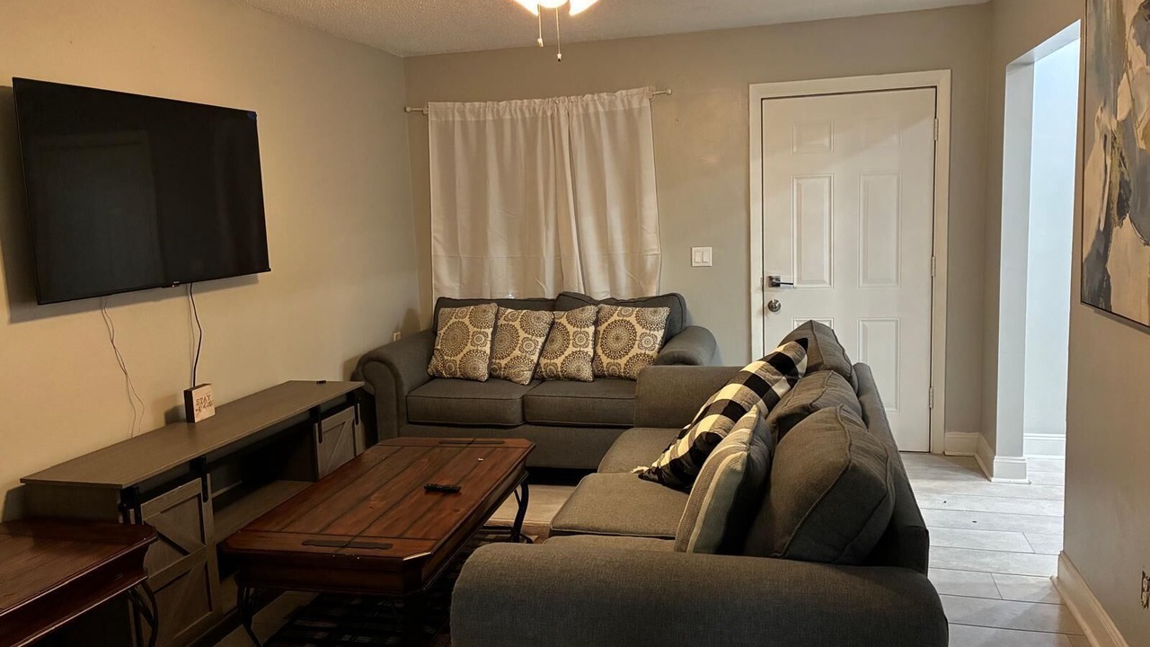 Photo of Livingroom in Plymouth