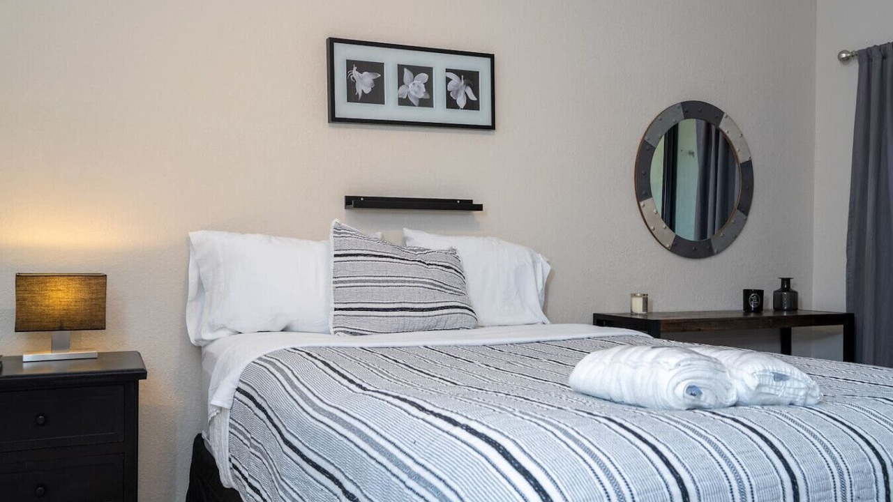 Photo of Bedroom in East Central Park