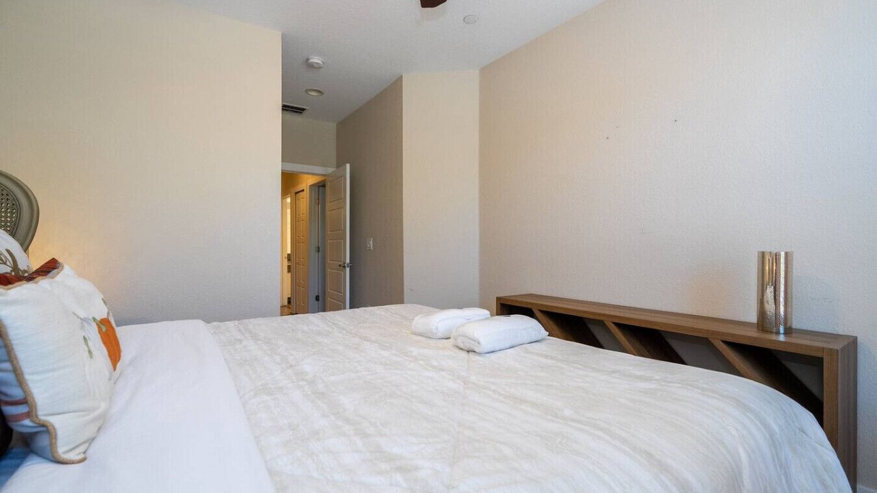 Photo of Bedroom in East Central Park