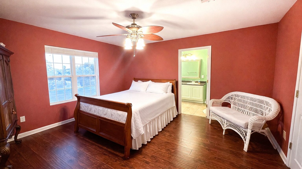 Photo of Bedroom in Grande Lagoon Lakes