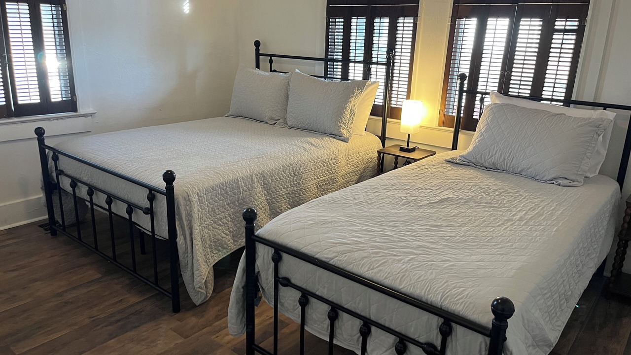 Photo of Bedroom in New Roads