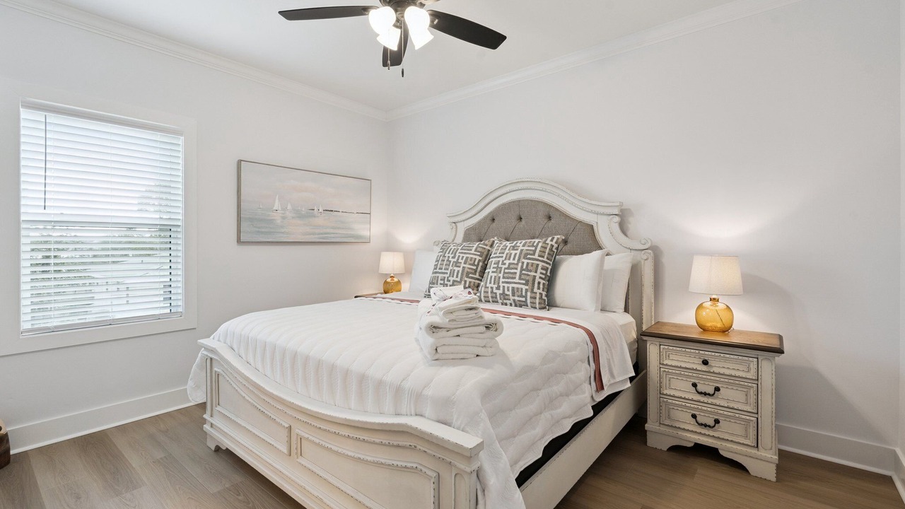 Photo of Bedroom in Shoreline Park
