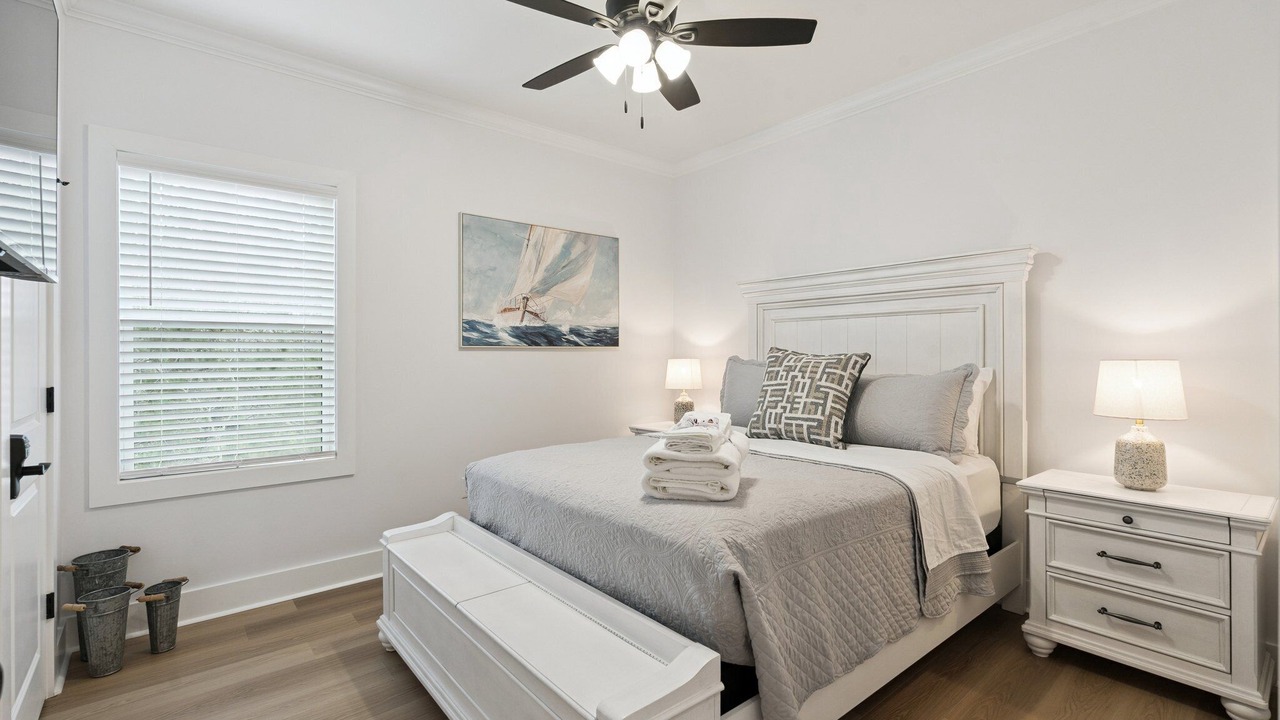 Photo of Bedroom in Shoreline Park