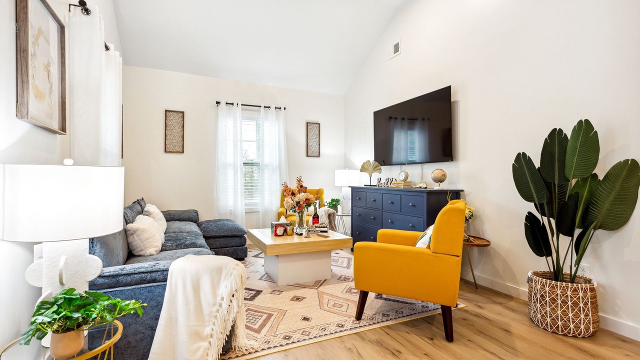 Photo of Livingroom in Pittsburgh