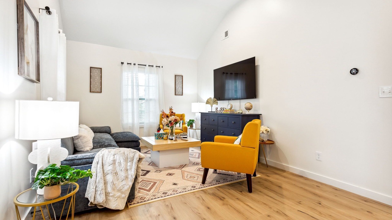 Photo of Livingroom in Pittsburgh