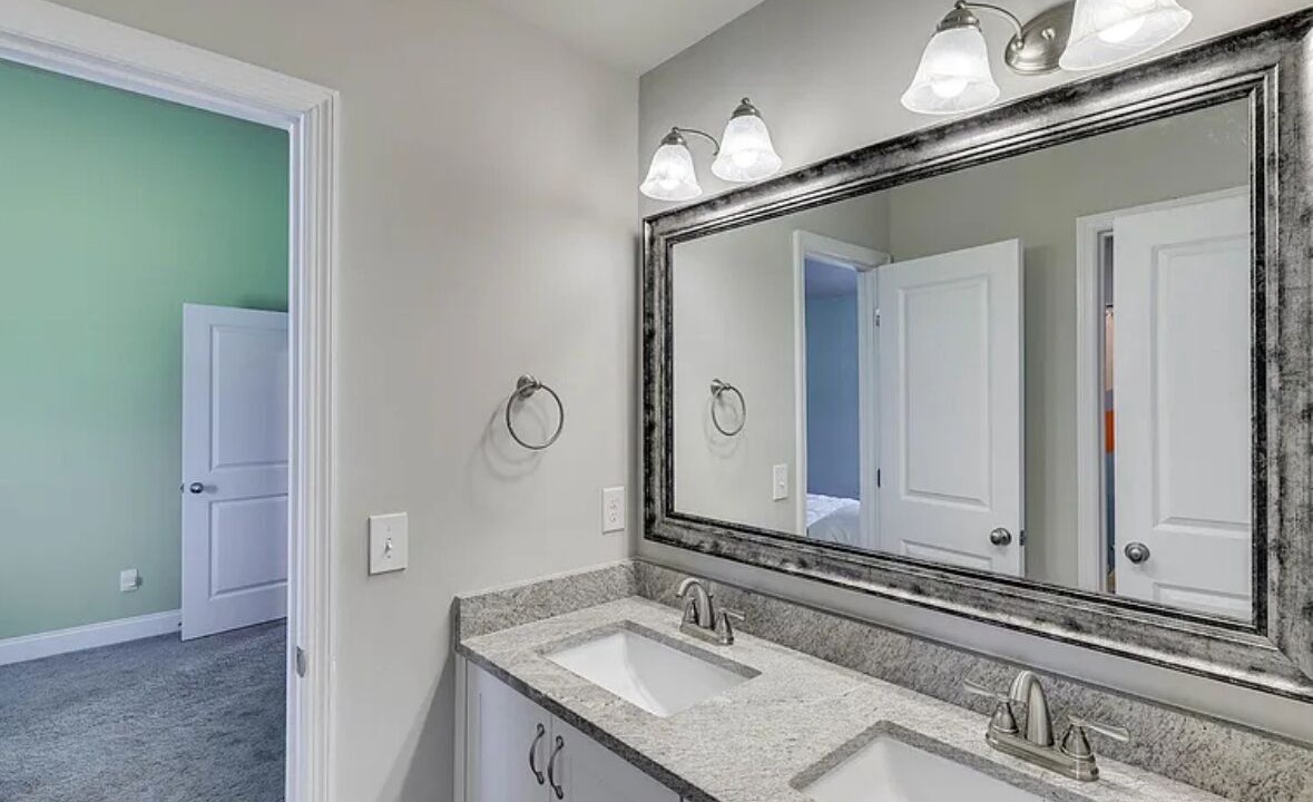 Photo of Bathroom in Grovetown