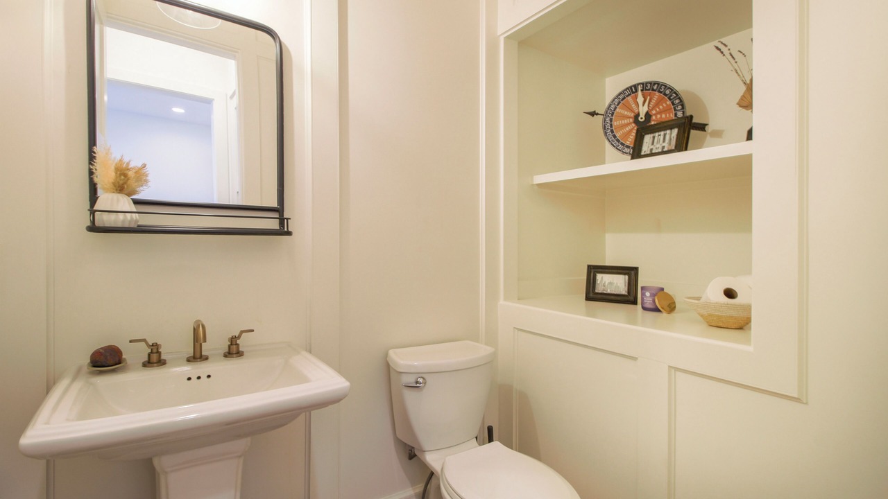 Photo of Bathroom in Hitch Village - Fred Wessels Homes