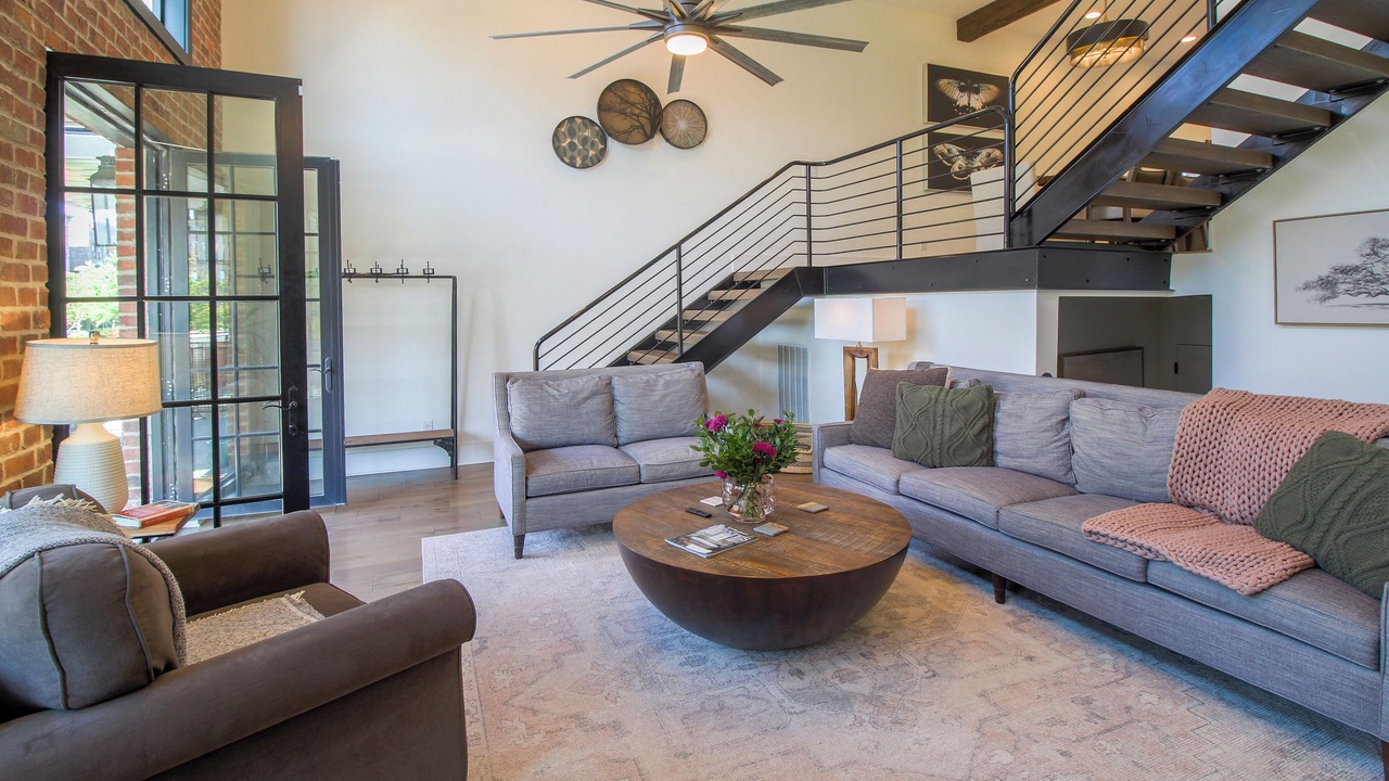 Photo of Livingroom in Hitch Village - Fred Wessels Homes
