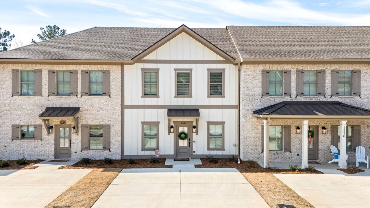 Photo of Outdoor in Auburn