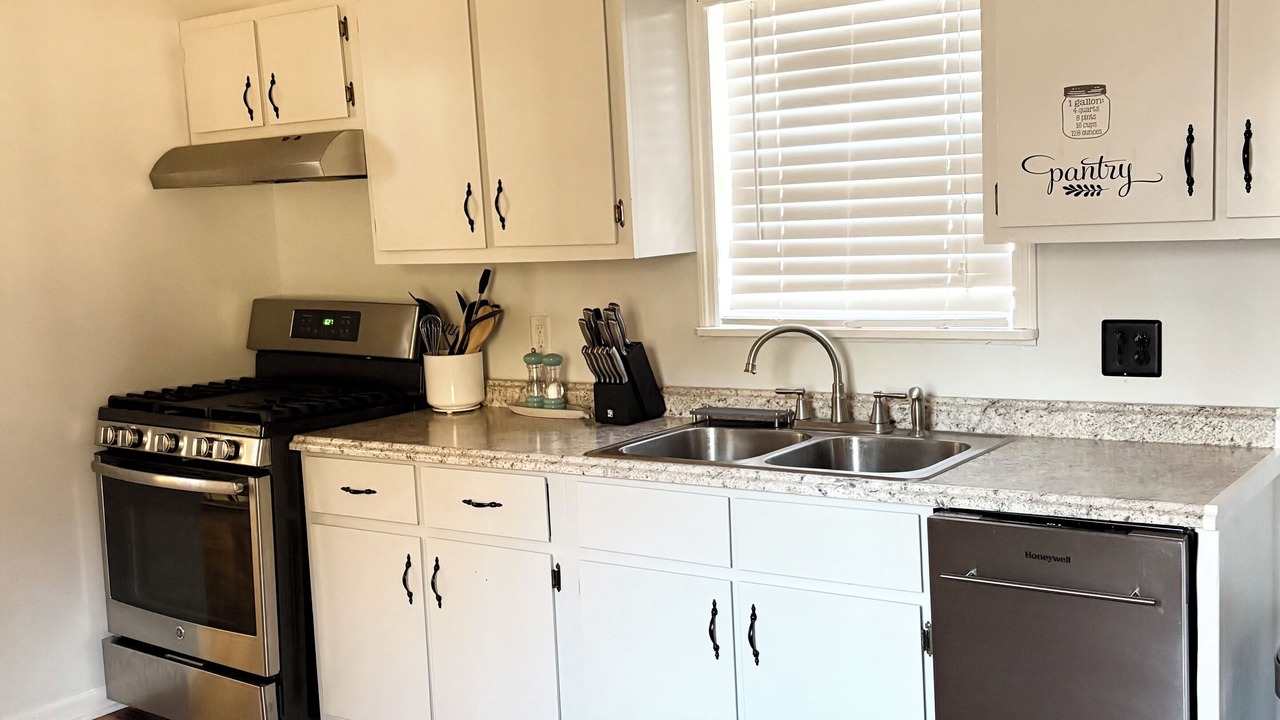 Photo of Kitchen in Eatonton
