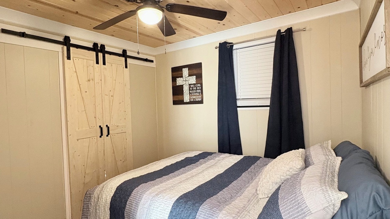 Photo of Bedroom in Eatonton
