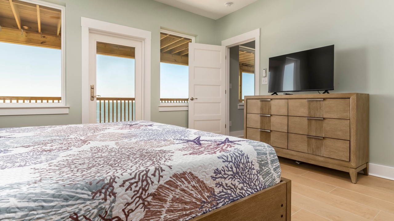 Photo of Bedroom in Dauphin Island