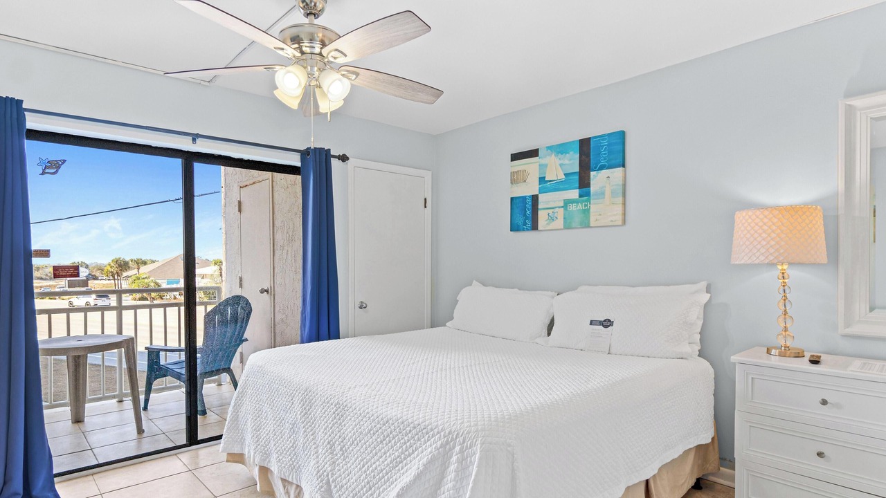 Photo of Bedroom in Orange Beach