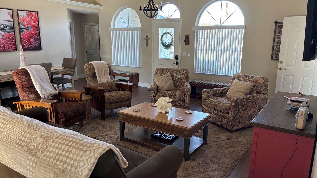 Photo of Livingroom in Palm Harbor