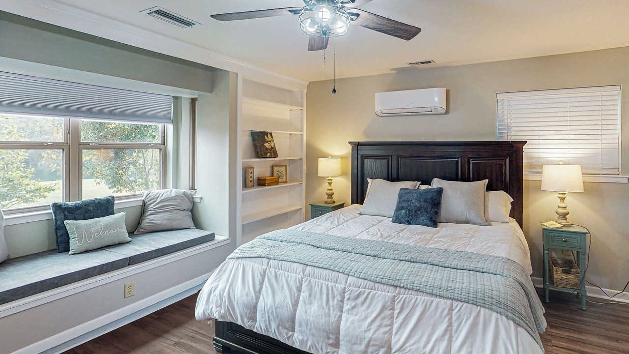 Photo of Bedroom in Wilmer