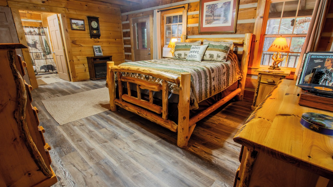 Photo of Bedroom in Hanceville