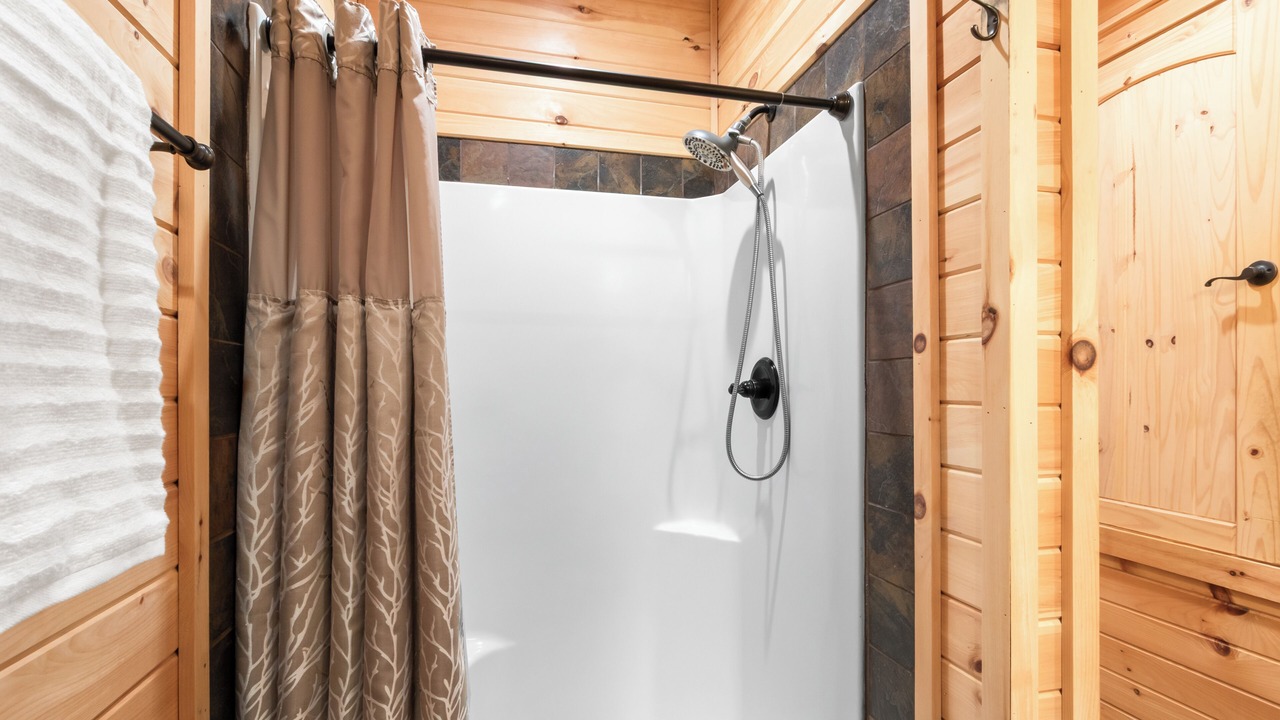 Photo of Bathroom in Perdido Beach