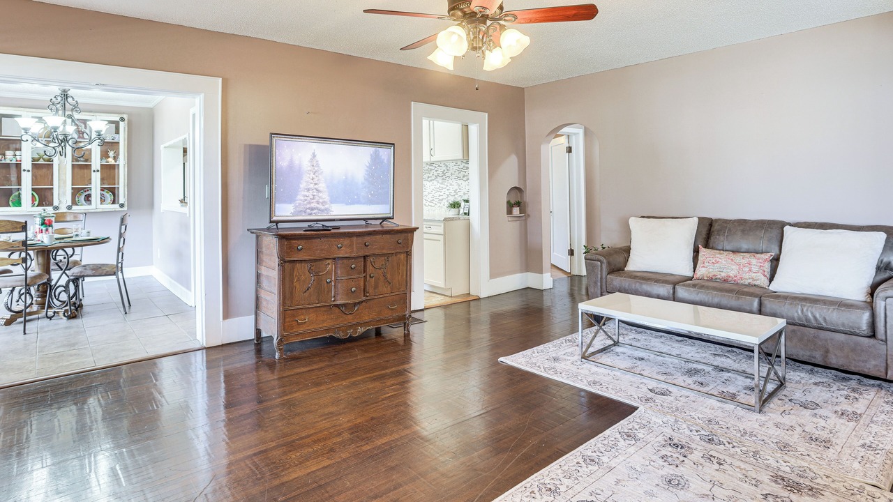 Photo of Livingroom in Tuscaloosa