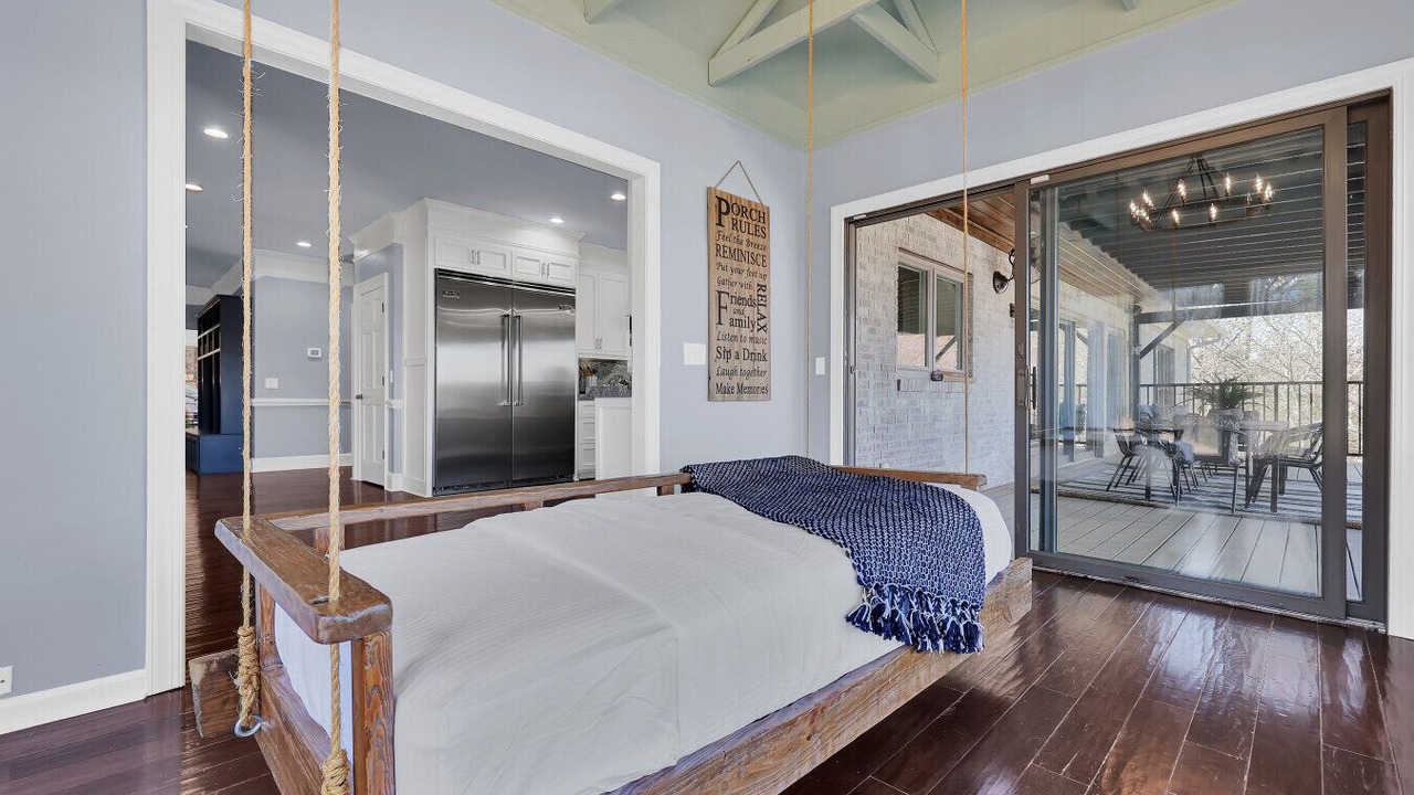 Photo of Bedroom in Macon
