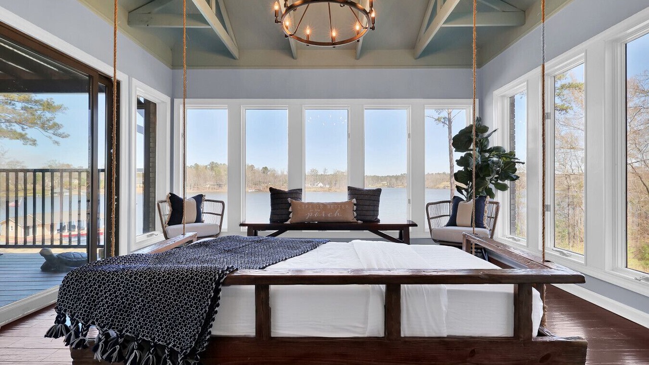 Photo of Bedroom in Macon