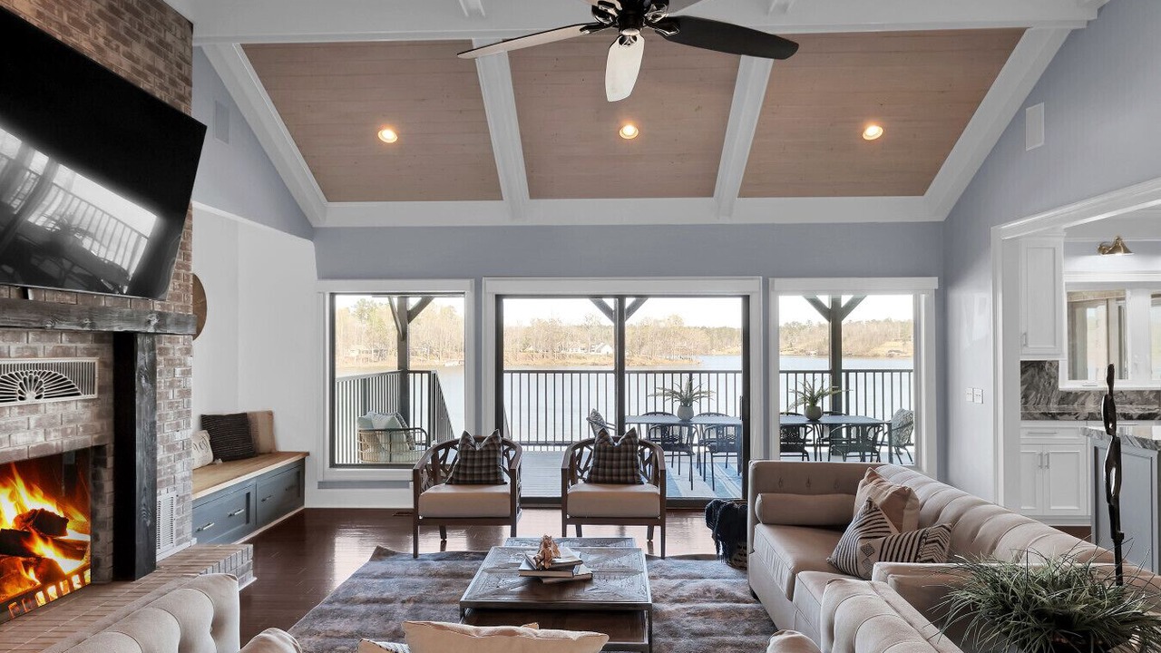 Photo of Livingroom in Macon