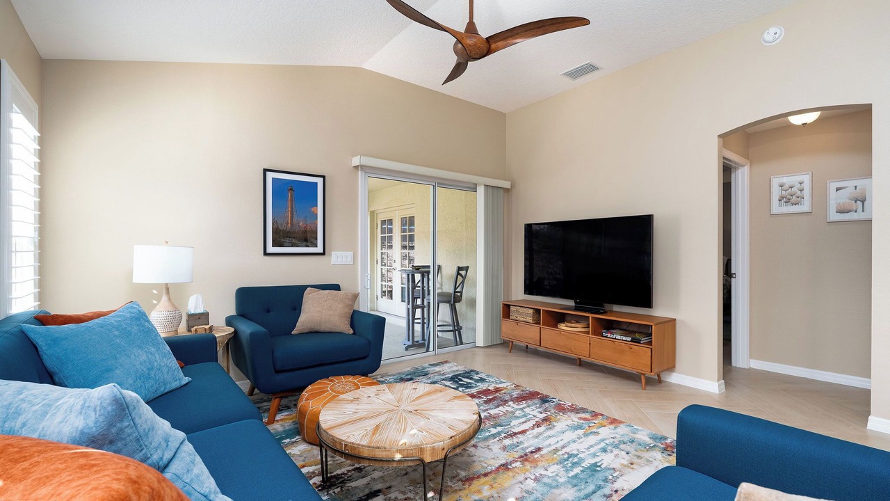 Photo of Livingroom in Collier