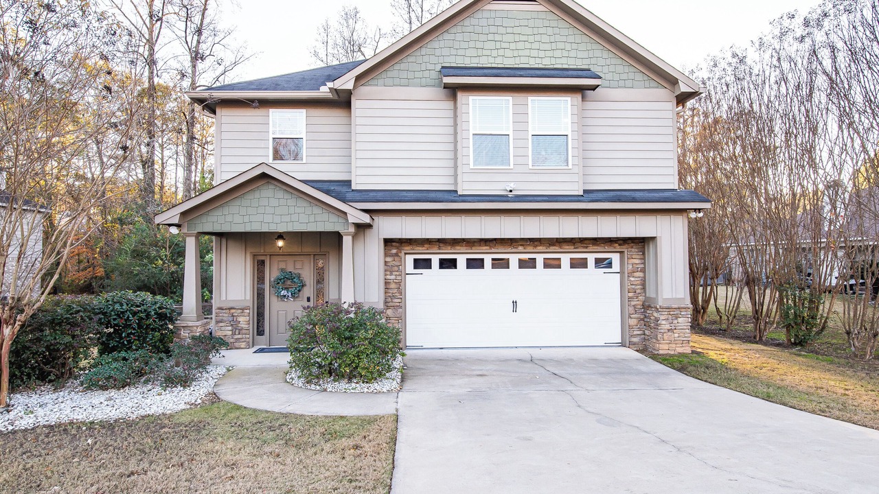 Photo of Outdoor in Fortson