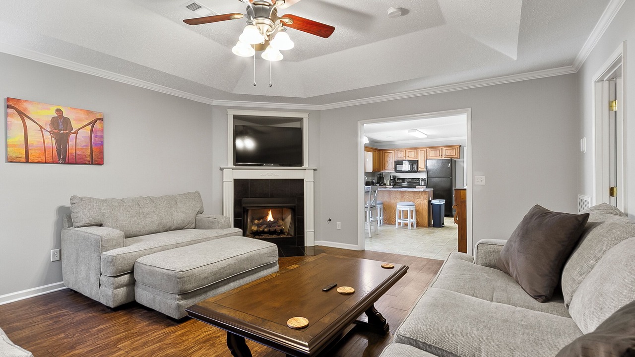 Photo of Livingroom in Northport