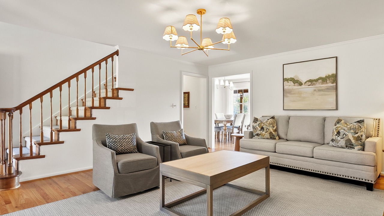 Photo of Livingroom in Northport