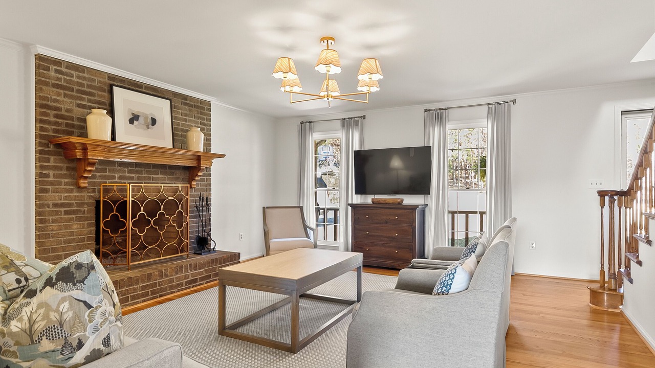 Photo of Livingroom in Northport