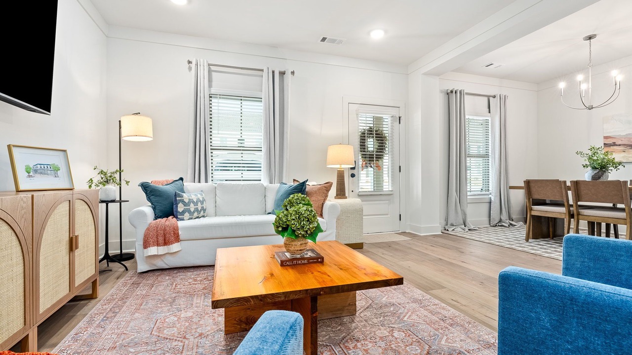 Photo of Livingroom in Auburn