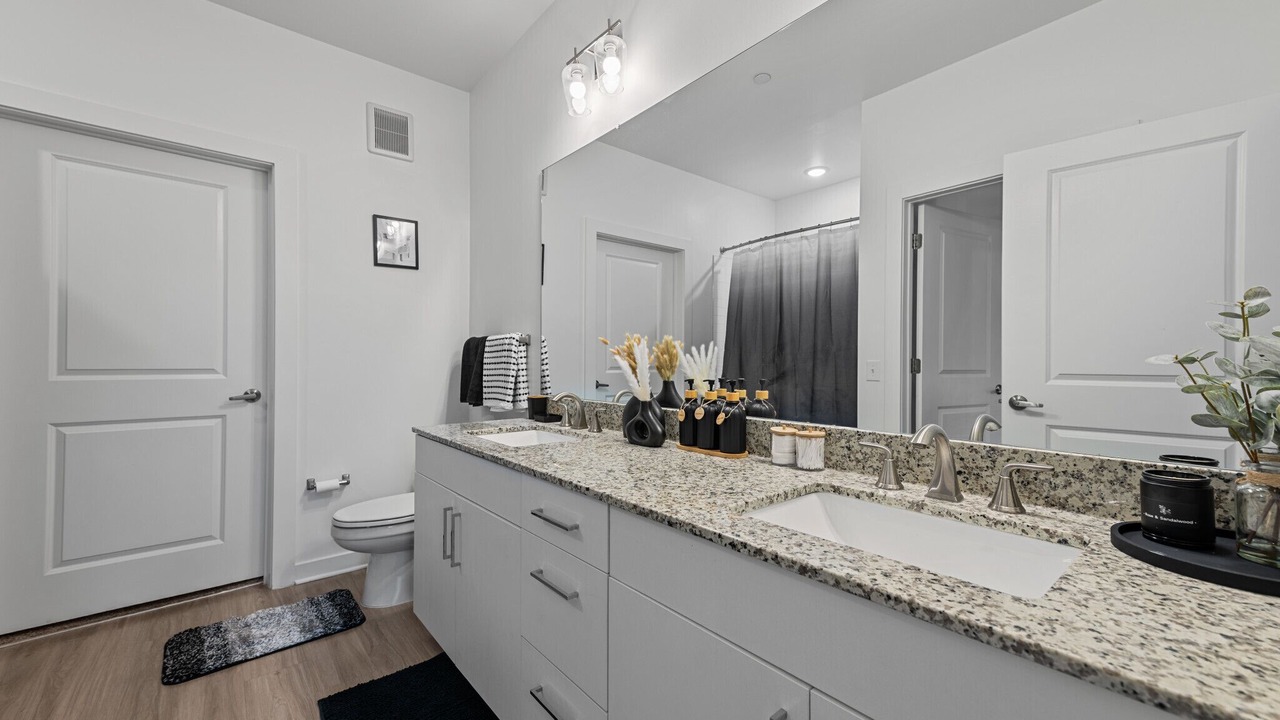 Photo of Bathroom in Boulevard Heights